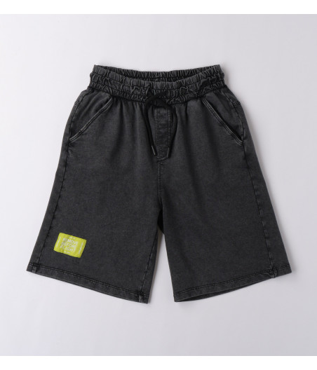 Pantalón curto