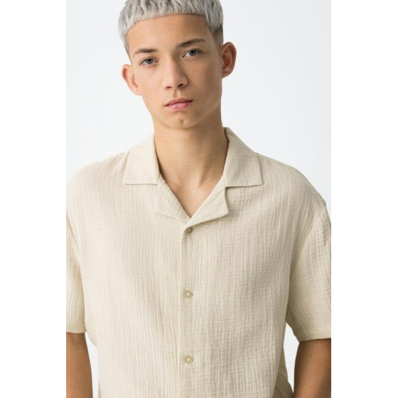 Camisa y pantalón