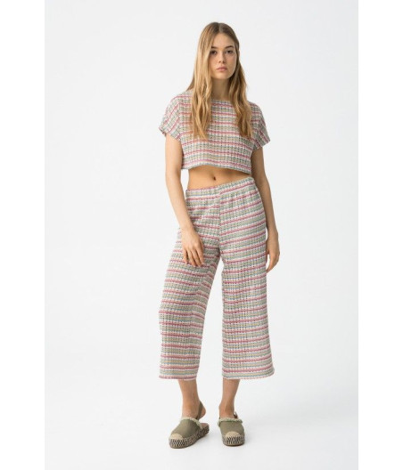 Conxunto de camiseta e pantalón